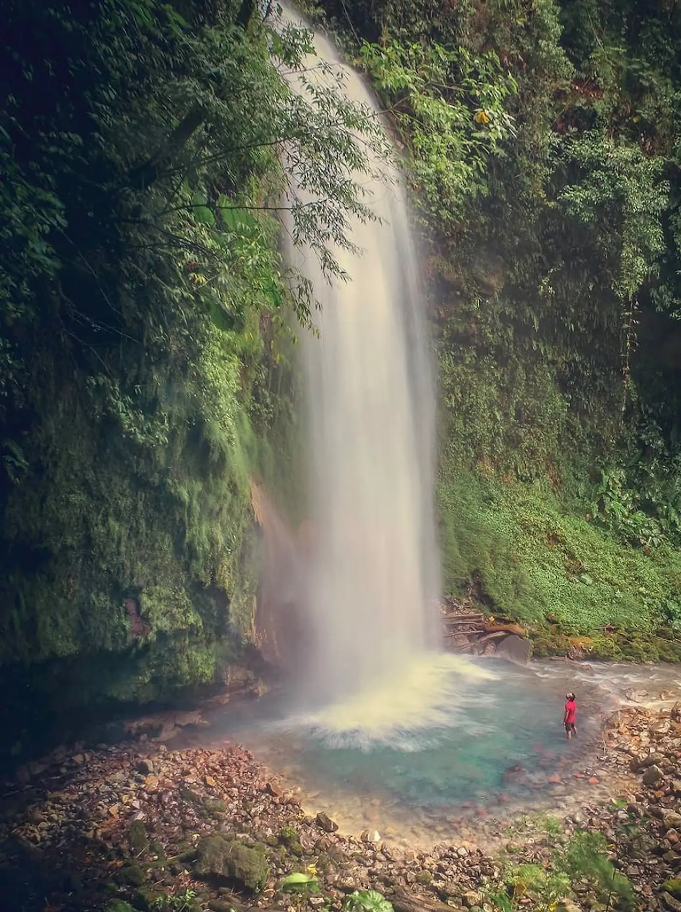 Roca Verde waterfall, Bajos del Toro, Costa Rica