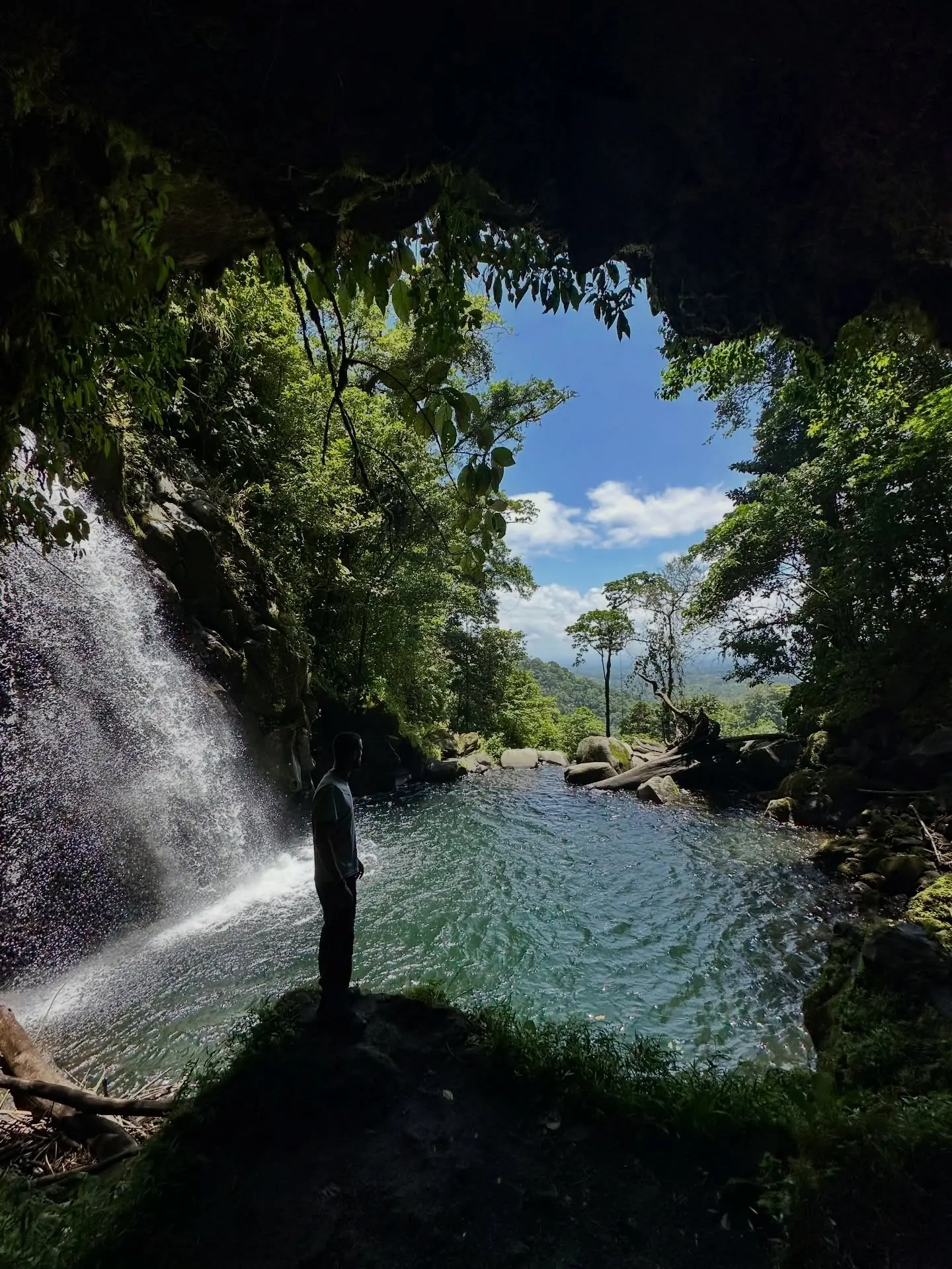 Costa Rica hike and adventure ultimate guide, Bajos del Toro experts